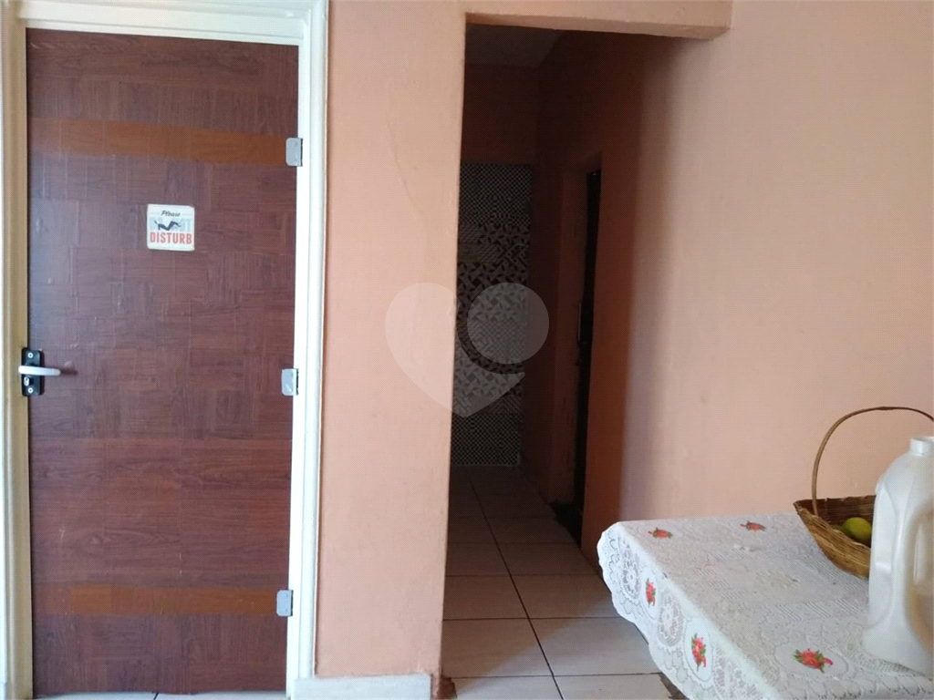 Apartamento à venda com 2 quartos, 60m² - Foto 2