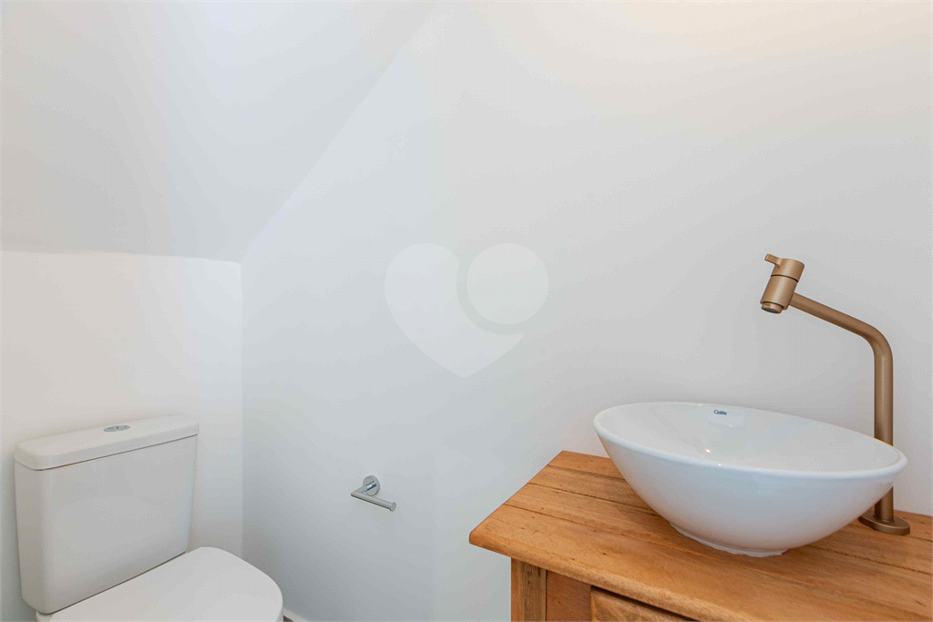 Casa de 107,5m² com 2 suítes internas e uma suíte na edícula quintal 2 vagas Perdizes