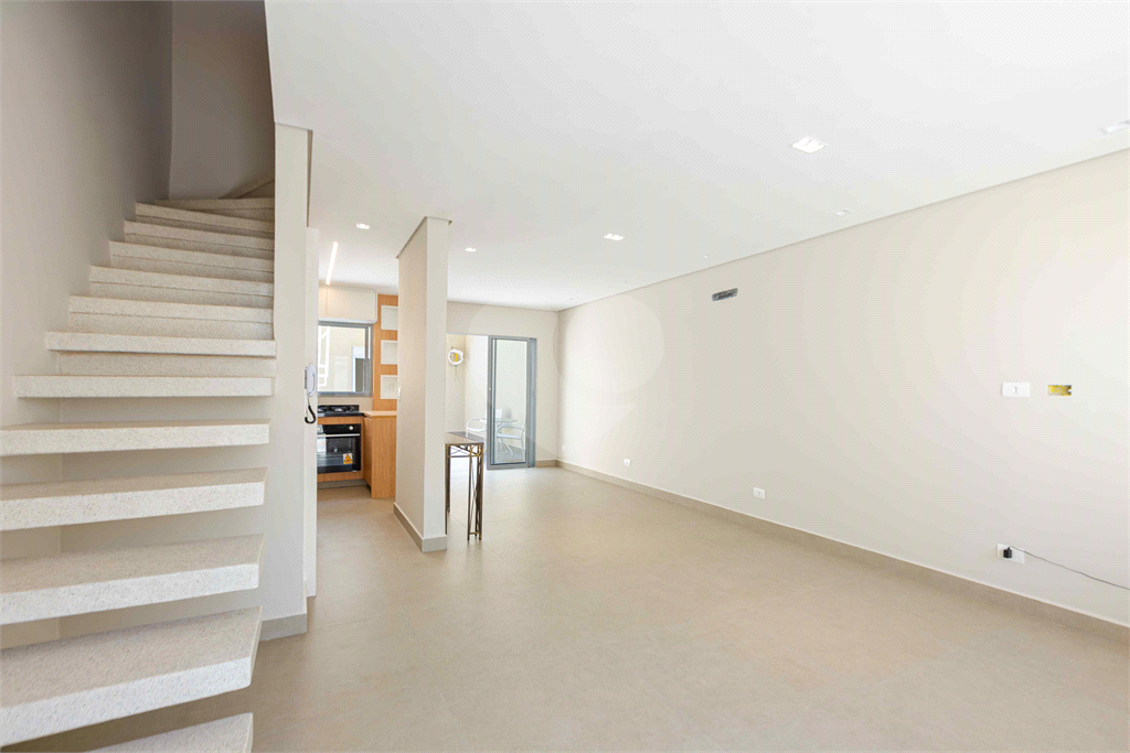 Casa de 107,5m² com 2 suítes internas e uma suíte na edícula quintal 2 vagas Perdizes