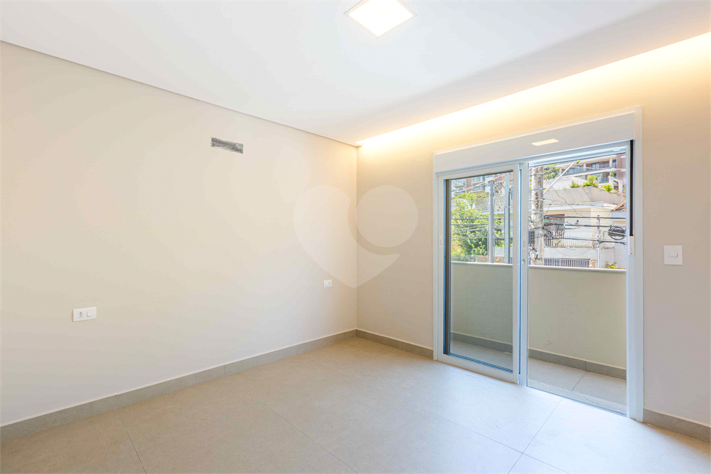 Casa de 107,5m² com 2 suítes internas e uma suíte na edícula quintal 2 vagas Perdizes