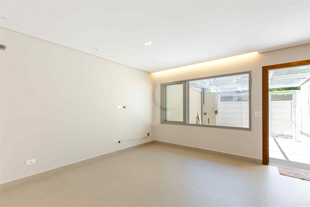 Casa de 107,5m² com 2 suítes internas e uma suíte na edícula quintal 2 vagas Perdizes