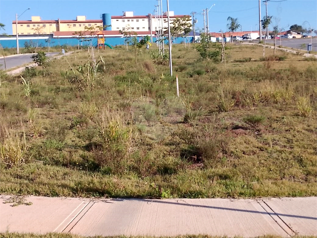 Terreno à venda, 200m² - Foto 14
