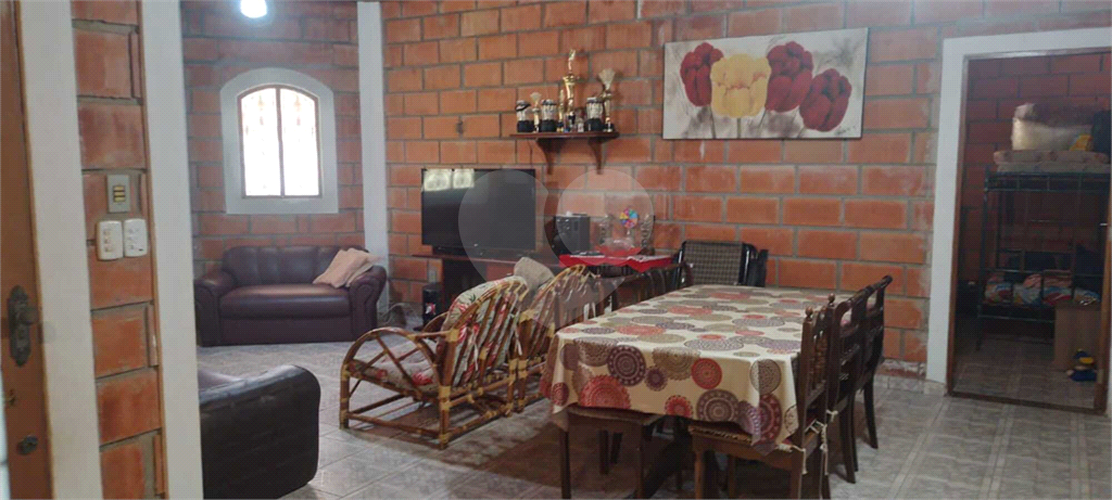 Chácara à venda com 3 quartos, 273m² - Foto 30