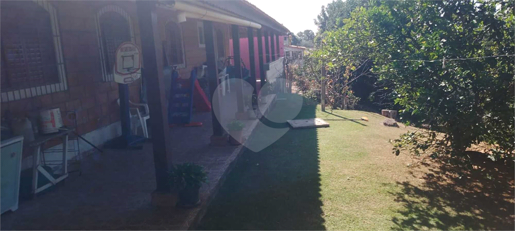 Chácara à venda com 3 quartos, 273m² - Foto 22