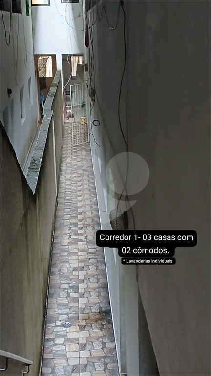 Casa para renda com 15 casas todas alugadas