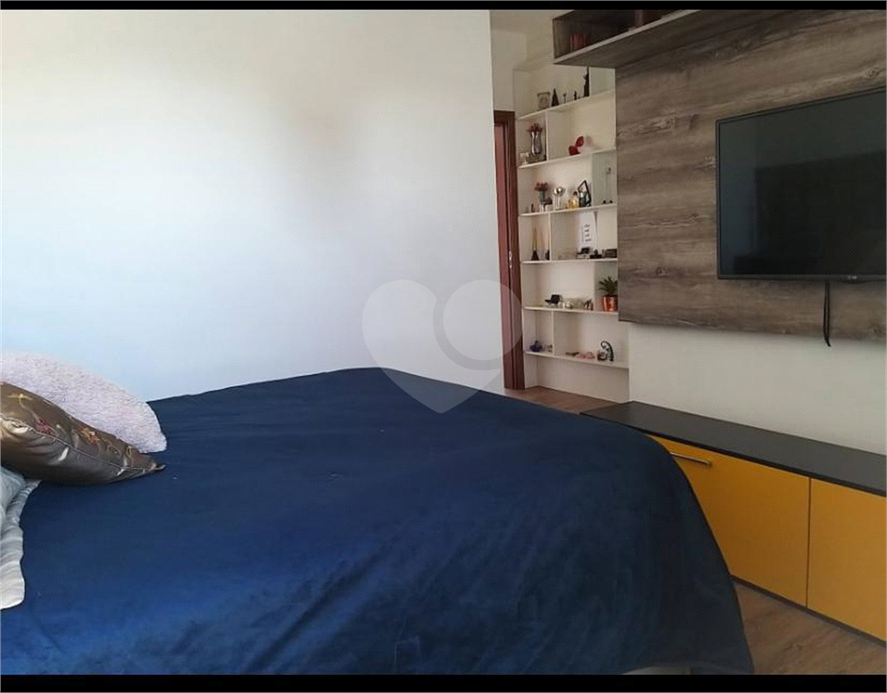 Casa de Condomínio à venda com 3 quartos, 220m² - Foto 33