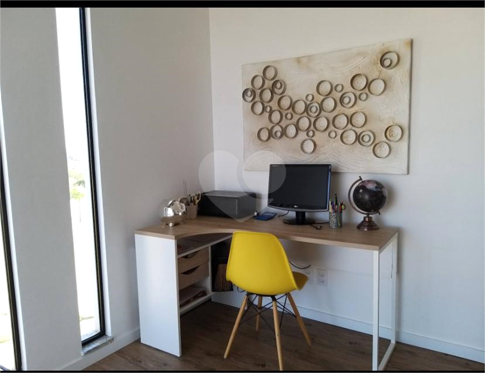 Casa de Condomínio à venda com 3 quartos, 220m² - Foto 35