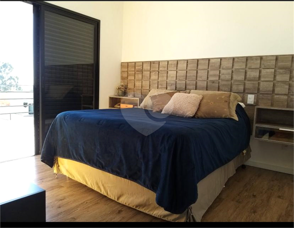 Casa de Condomínio à venda com 3 quartos, 220m² - Foto 32