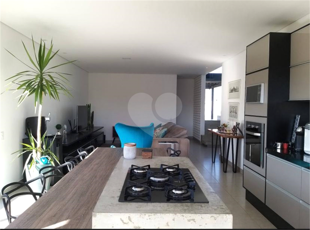 Casa de Condomínio à venda com 3 quartos, 220m² - Foto 37