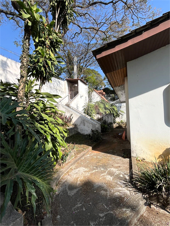 Oportunidade de viver bem com muito espaço, conforto e área verde!