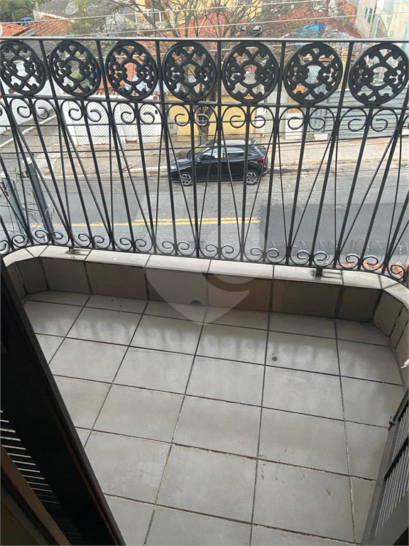 SOBRADO 3 QUARTOS SENDO UM SUÍTE COM VARANDA NO HORTO FLORESTAL SUPER LOCALIZAÇÃO