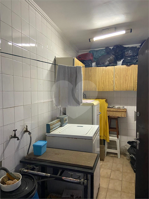 SOBRADO 3 QUARTOS SENDO UM SUÍTE COM VARANDA NO HORTO FLORESTAL SUPER LOCALIZAÇÃO