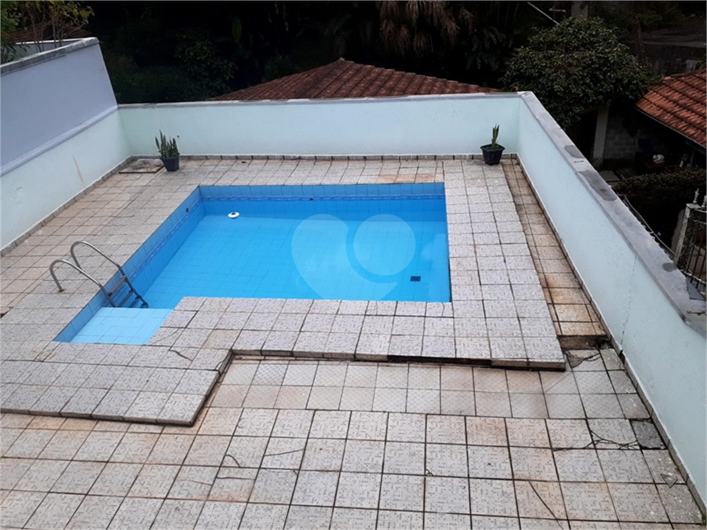 Casa à venda com 3 quartos, 400m² - Foto 17