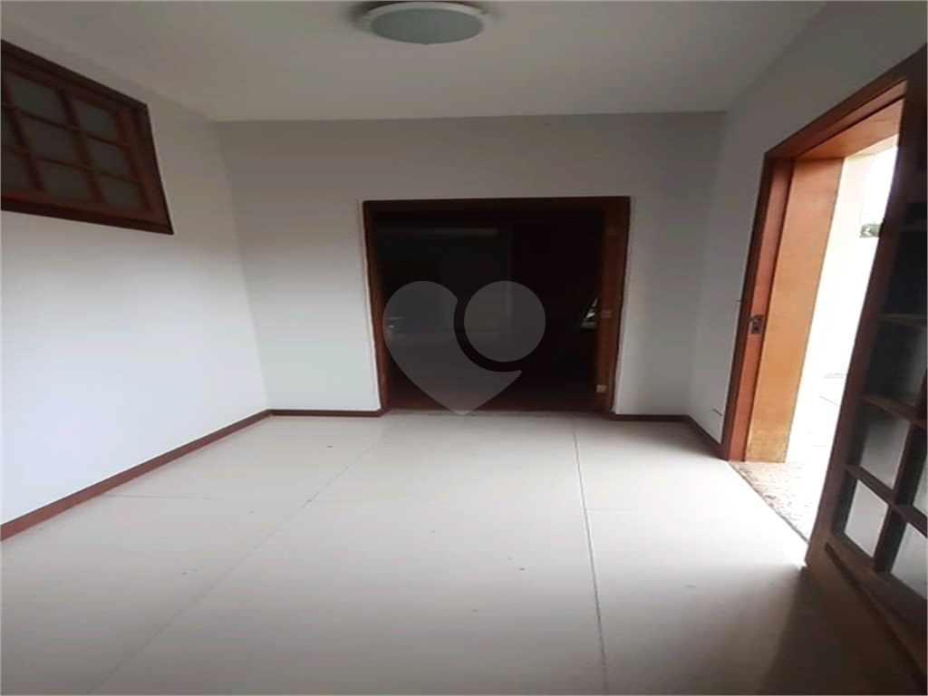 Casa à venda com 3 quartos, 400m² - Foto 9