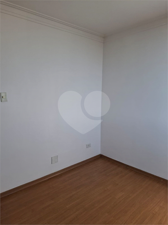 APARTAMENTO em VILA MADALENA