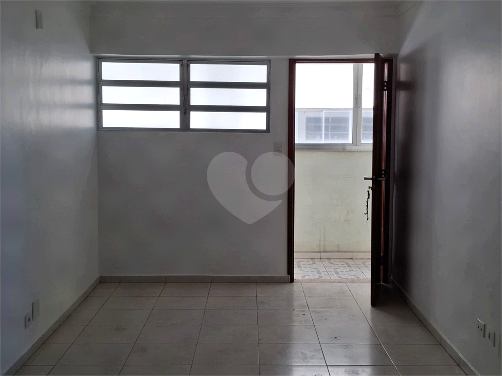 APARTAMENTO em VILA MADALENA