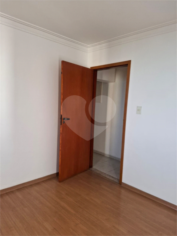 APARTAMENTO em VILA MADALENA