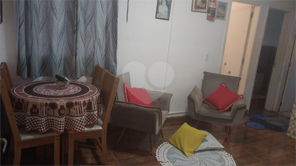 Apartamento à venda com 2 quartos, 46m² - Foto 14