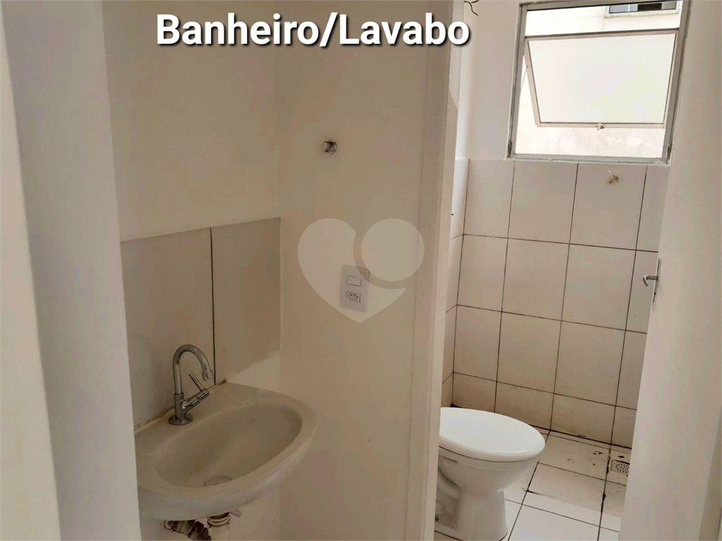 Apartamento à venda com 2 quartos, 44m² - Foto 14