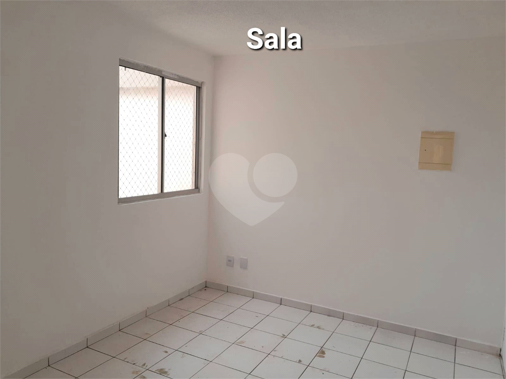 Apartamento à venda com 2 quartos, 44m² - Foto 12