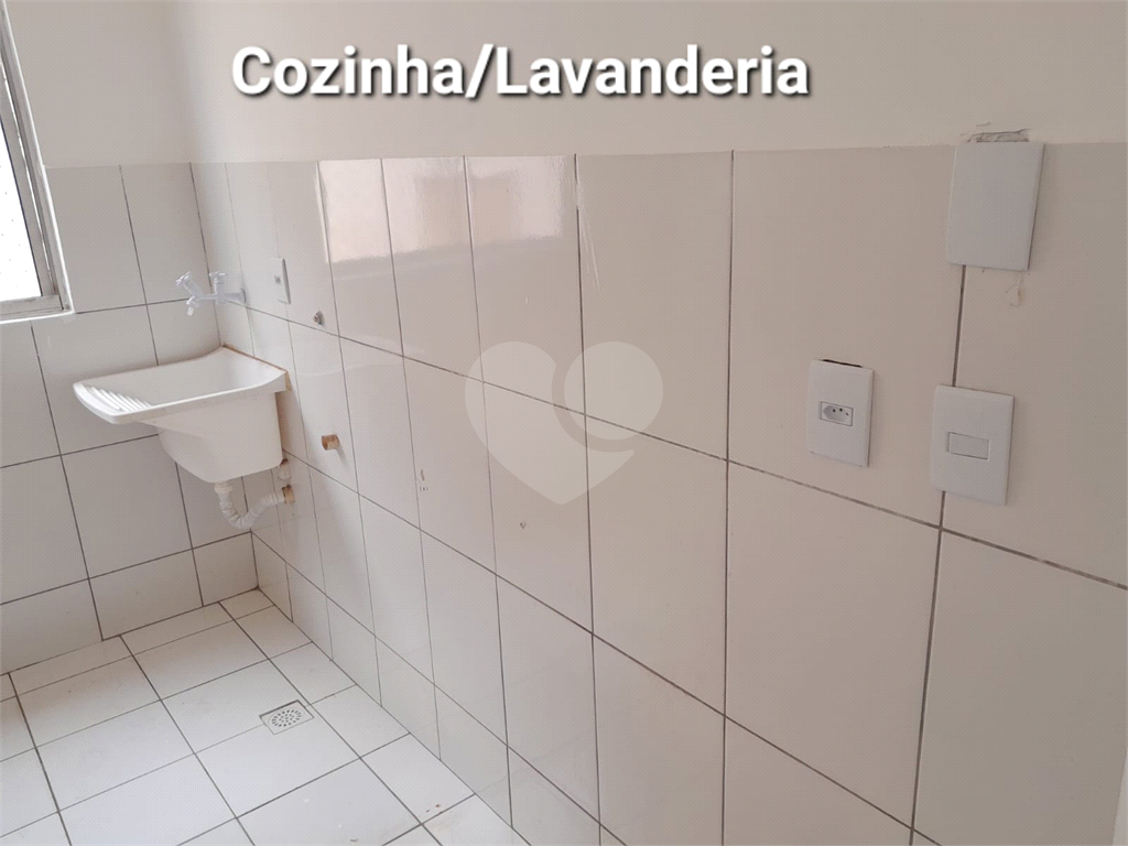 Apartamento à venda com 2 quartos, 44m² - Foto 15