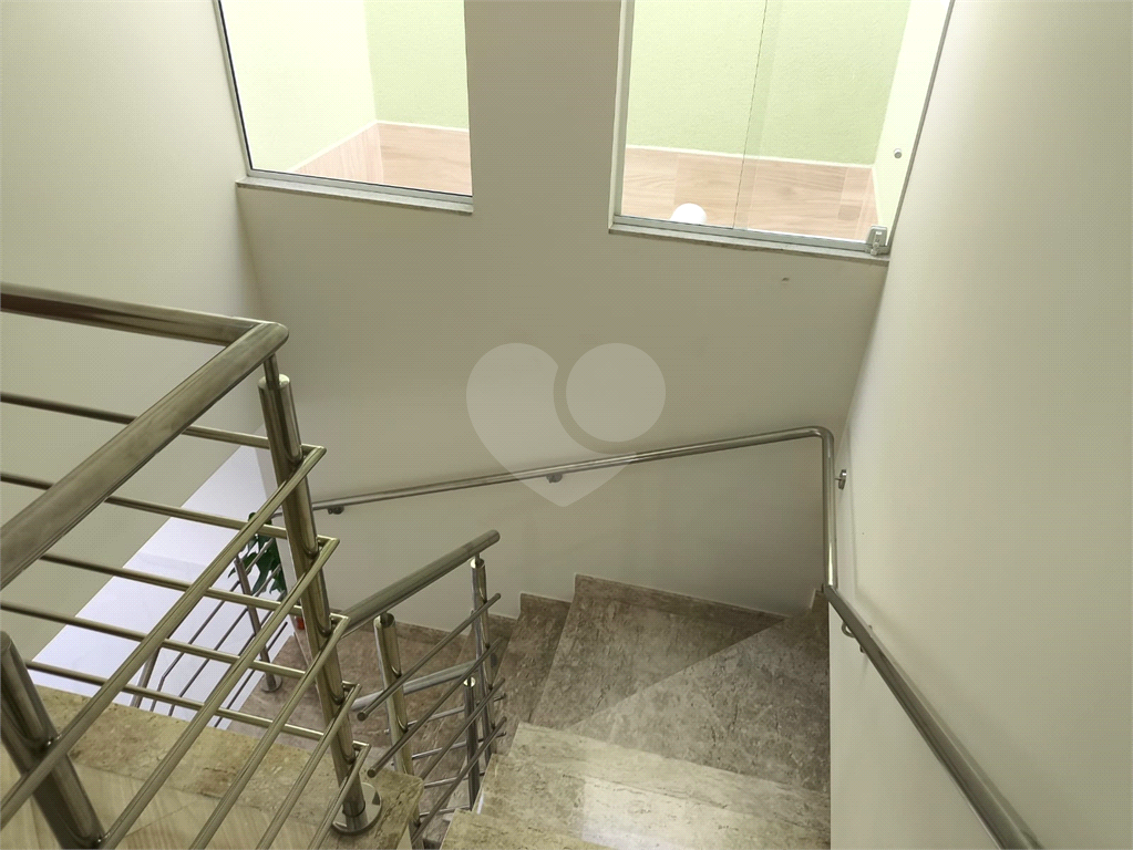 Sobrado a venda 170m² 03 dormitorios- 03 suites,