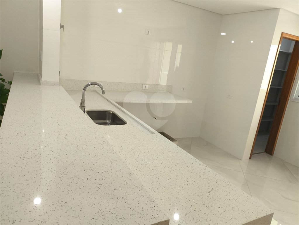 Sobrado a venda 170m² 03 dormitorios- 03 suites,