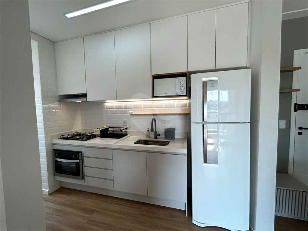 Apartamento para alugar com 1 quarto, 42m² - Foto 4