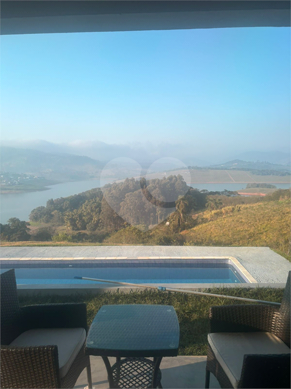 Casa à venda com 2 quartos, 150m² - Foto 15