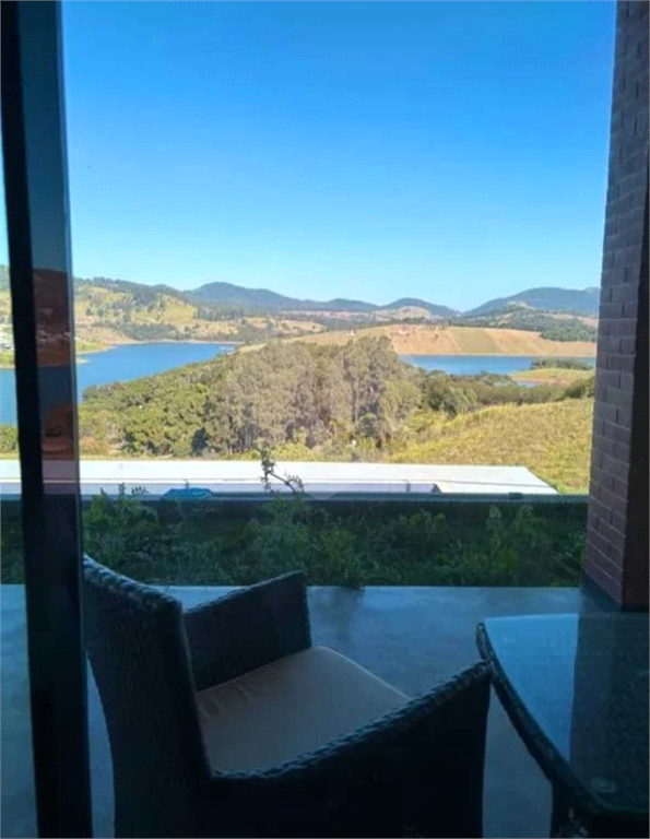 Casa à venda com 2 quartos, 150m² - Foto 14