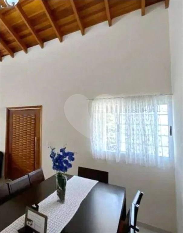 Casa de Condomínio à venda com 3 quartos, 220m² - Foto 16