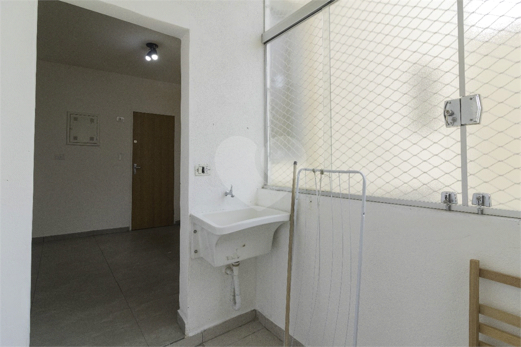 APARTAMENTO em SANTO AMARO