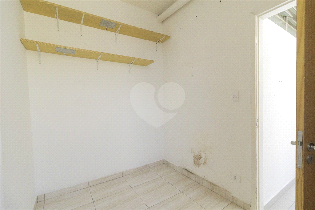 APARTAMENTO em SANTO AMARO