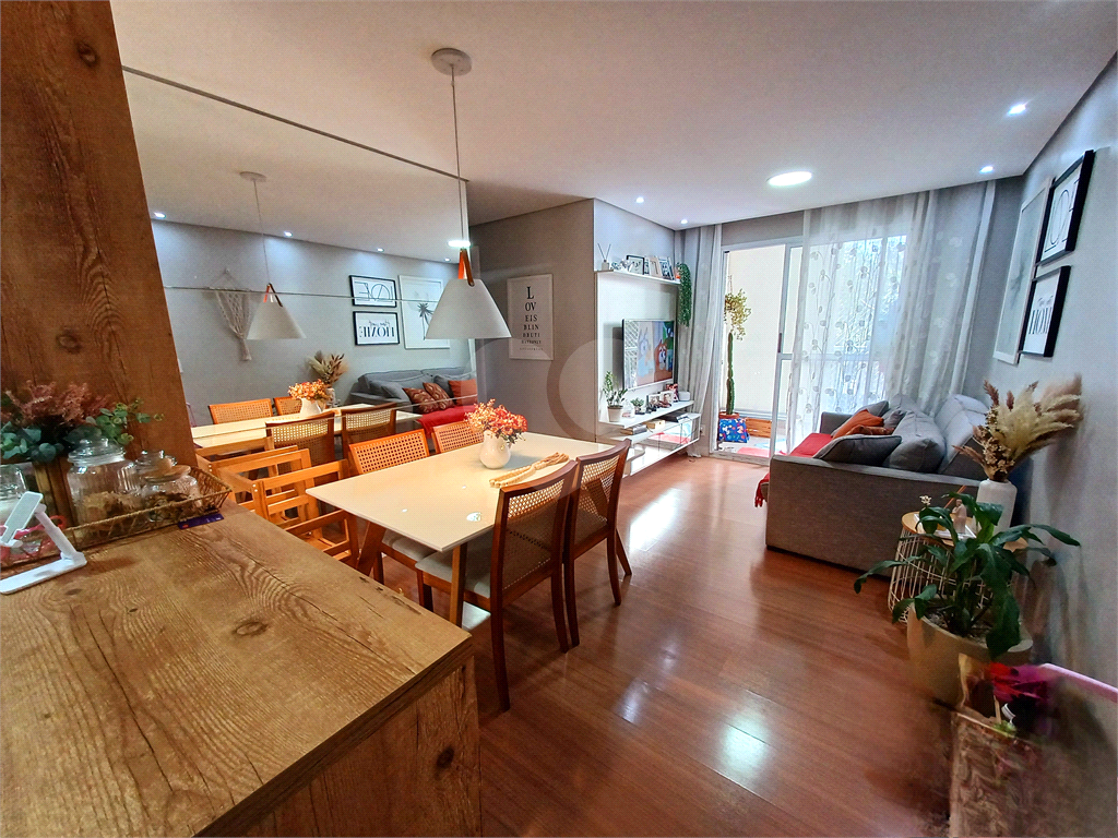 APARTAMENTO NA VILA GUILHERME  A VENDA 