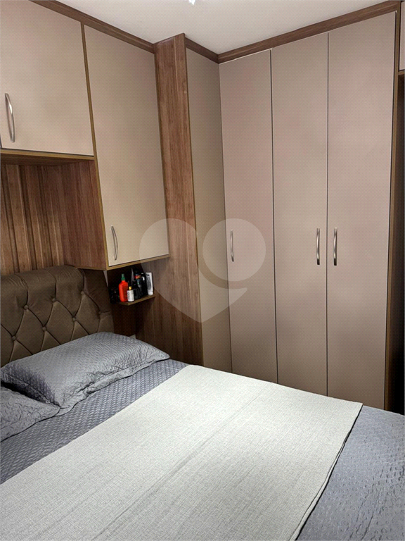 Apartamento à venda com 2 quartos, 53m² - Foto 11