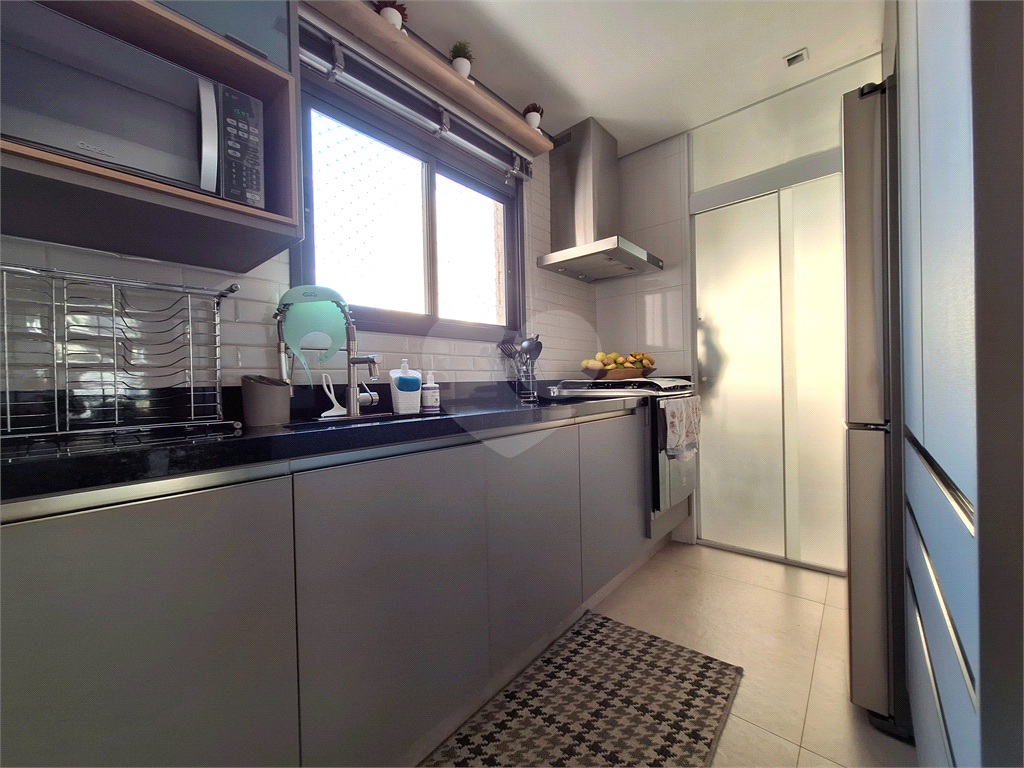 APARTAMENTO em VILA ROMANA