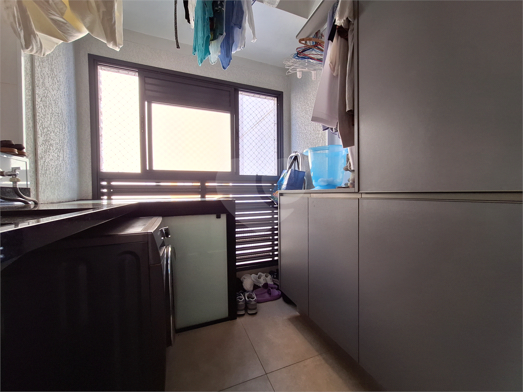 APARTAMENTO em VILA ROMANA