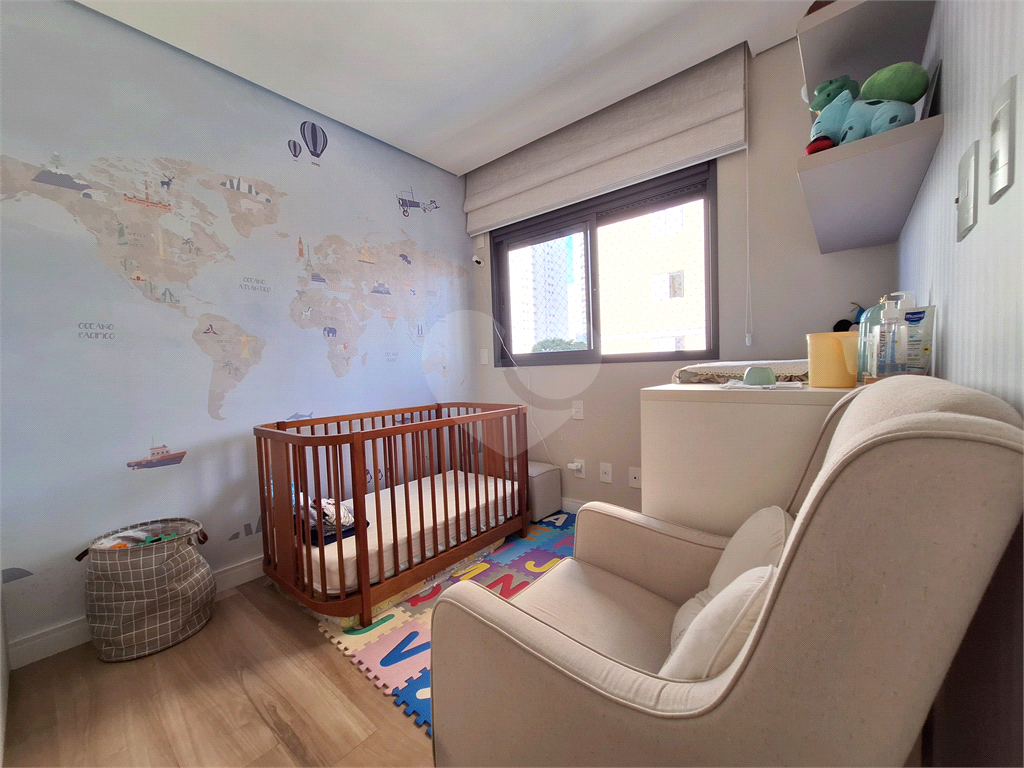APARTAMENTO em VILA ROMANA