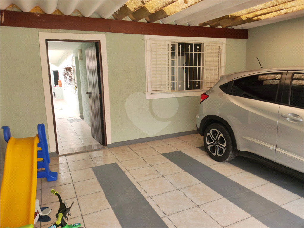 SOBRADO DE VILA COM 165 M² - E ESPAÇO GOURMET
