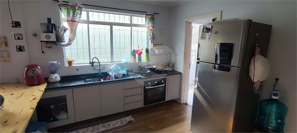 SOBRADO DE VILA COM 165 M² - E ESPAÇO GOURMET

