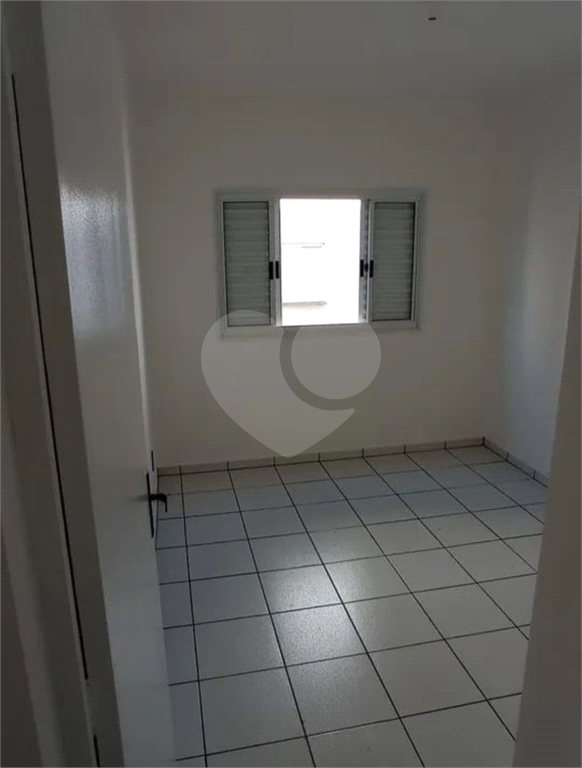 Apartamento à venda com 2 quartos, 52m² - Foto 18