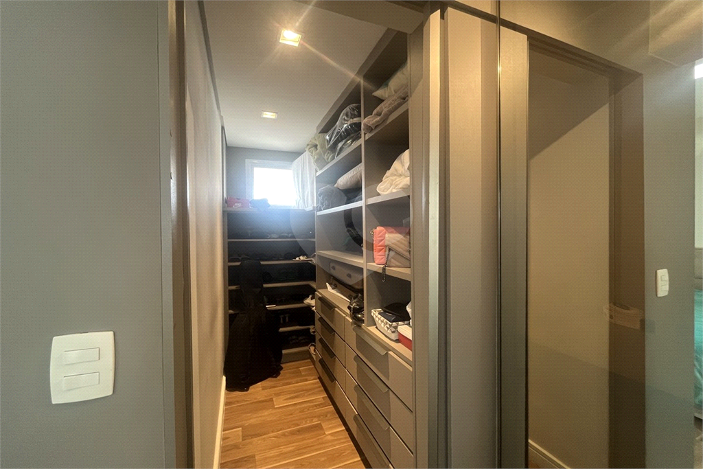 Apartamento com 2 suítes e 2 vagas na Barra Funda - SP