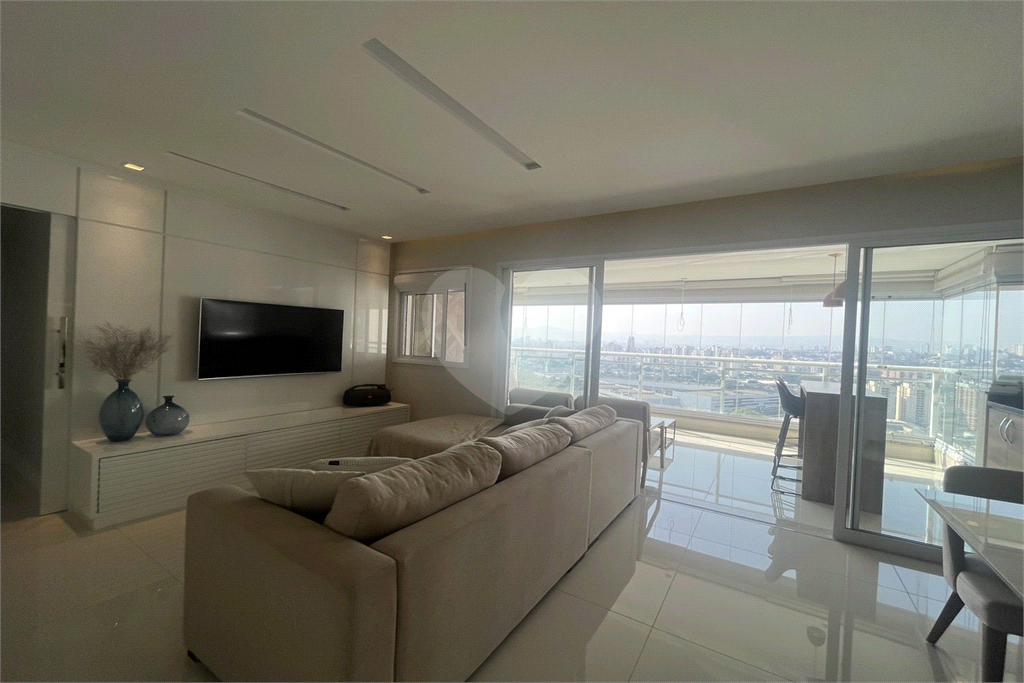 Apartamento com 2 suítes e 2 vagas na Barra Funda - SP