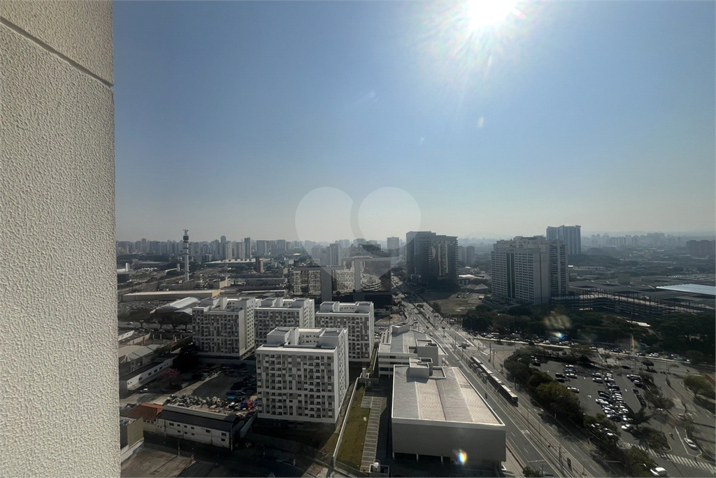 Apartamento com 2 suítes e 2 vagas na Barra Funda - SP