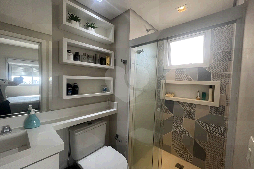 Apartamento com 2 dormitórios e 2 vagas na Barra Funda