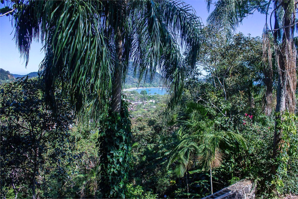Casa de Condomínio à venda com 8 quartos, 1000m² - Foto 9