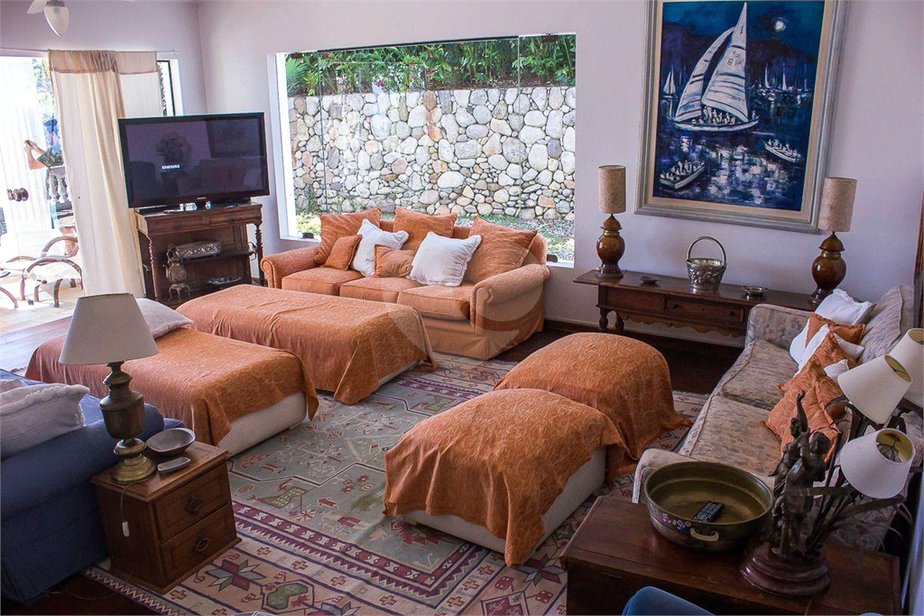 Casa de Condomínio à venda com 8 quartos, 1000m² - Foto 27