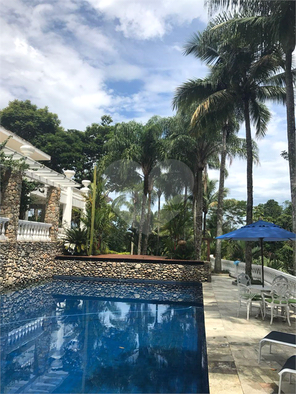 Casa de Condomínio à venda com 8 quartos, 1000m² - Foto 2