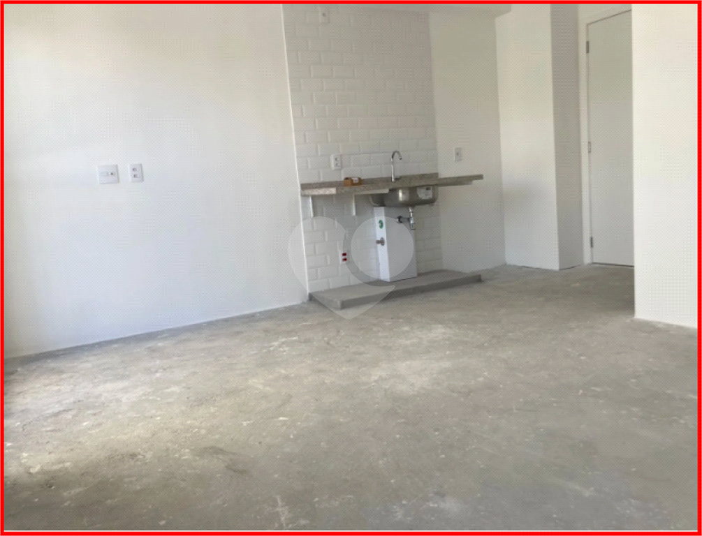 APARTAMENTO em PINHEIROS