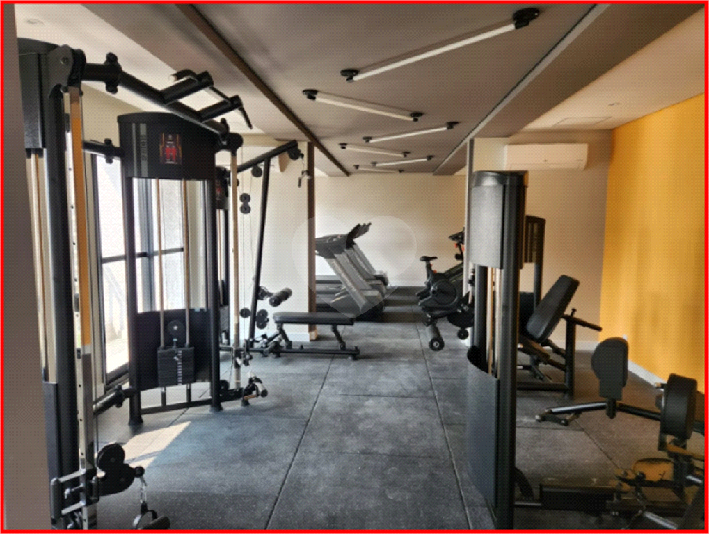 APARTAMENTO em PINHEIROS